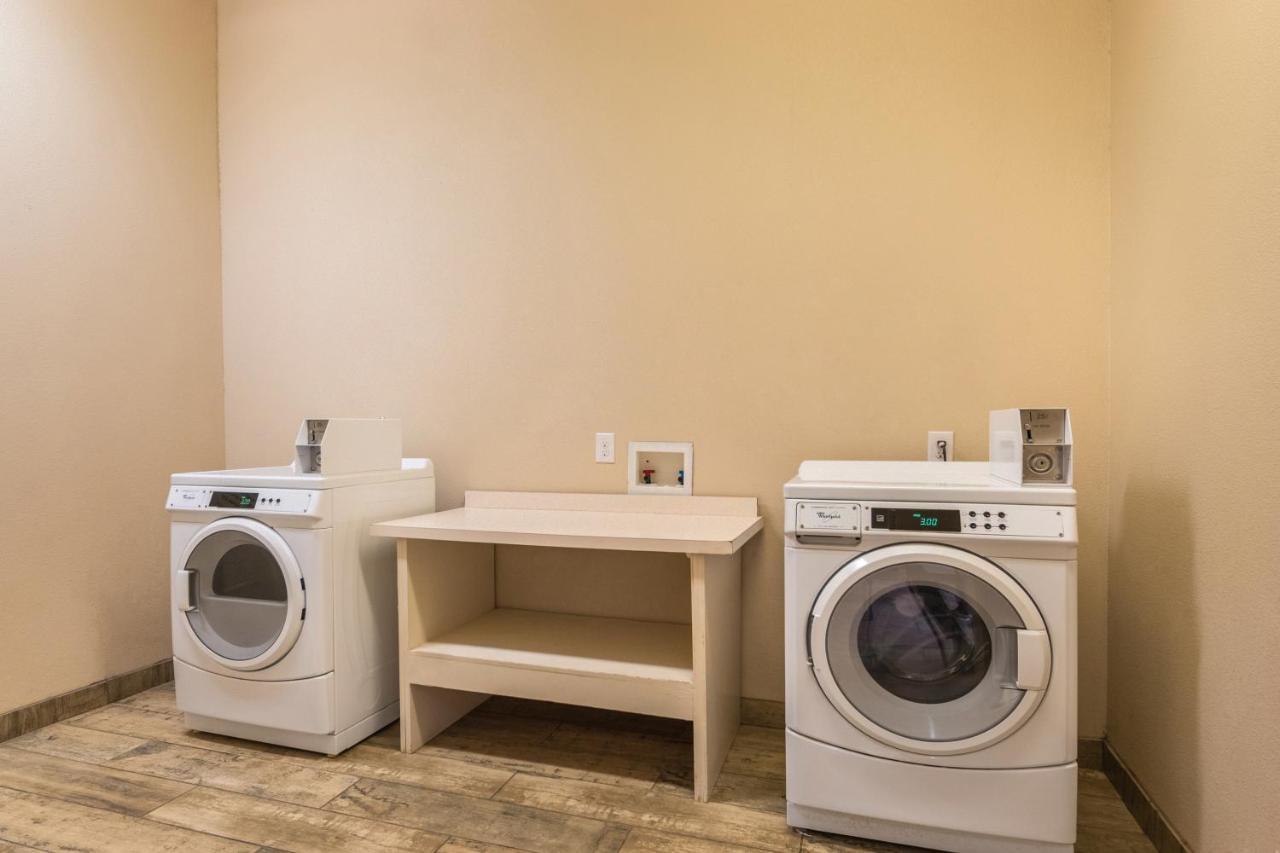 Residency Suites Cotulla Εξωτερικό φωτογραφία